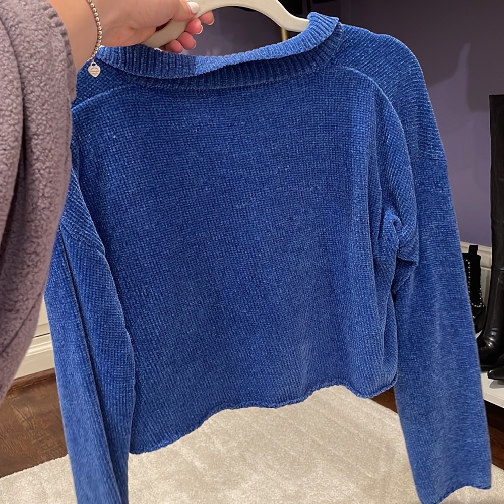 Superdown Cropped Collared Sweater Size Small - image 4